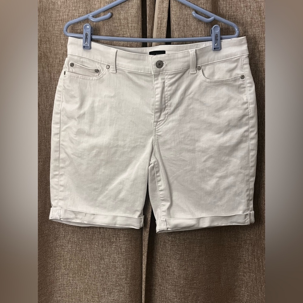 Talbots Cream Women's Bermudas